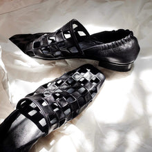 Load image into Gallery viewer, Womens Retro Flat Shoes With Hollowed-Out Pleats For A Sophisticated Look