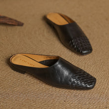 Load image into Gallery viewer, Womens Handmade Vintage Flat Sandals