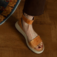 Load image into Gallery viewer, Womens All-leather Braided Vintage Flat Sandals With A Wedge Heel