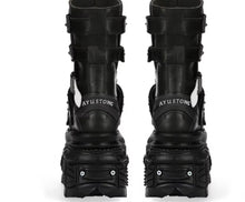 Load image into Gallery viewer, Female Punk Platform Studded Motorcycle Boots