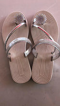 Load image into Gallery viewer, Toe-thong Sandals Women's Outdoor Summer New Style