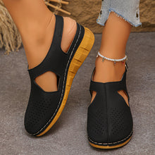 Load image into Gallery viewer, Lightweight Slippers With A Thick Sole And Buckle-strap Design