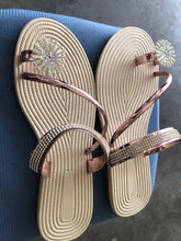 Load image into Gallery viewer, Toe-thong Sandals Women's Outdoor Summer New Style