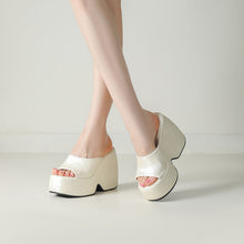 Load image into Gallery viewer, Wedge Heel Jacquard Plus-Size Open-Toe Platform Sandals