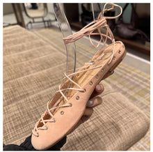 Charger l'image dans la galerie, Ballerines romaines Niche en cuir à brides croisées pour femmes