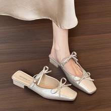 Load image into Gallery viewer, 2026 New Women's Bowknot Closed Toe Mule Slippers Elegant Chunky Heel One-Step Slip On Sandals
