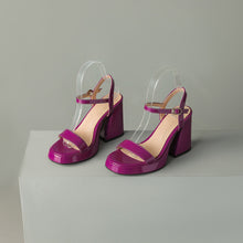Load image into Gallery viewer, Womens Solid-color Round-toe Chunky-heel Sandals