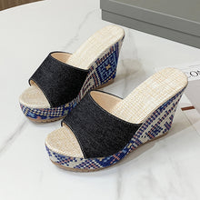 Load image into Gallery viewer, Fashionable Outdoor Open-Toe Wedge Sandals With Wide Strap For Women